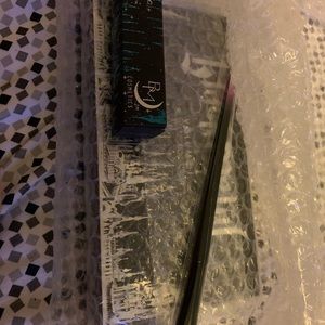 Black Moon Black Metal Palette Brush Murmaider Lip